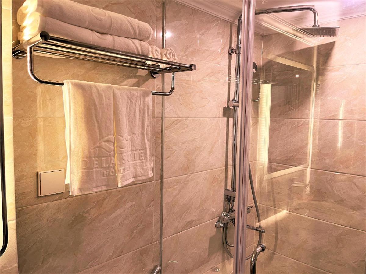 De La Soie Hotel & Travel Hanoi Dış mekan fotoğraf