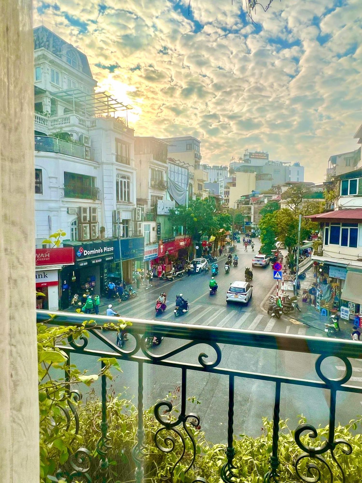 De La Soie Hotel & Travel Hanoi Dış mekan fotoğraf